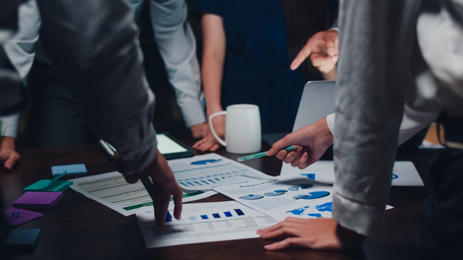 Clik consultants mapping a client workflow